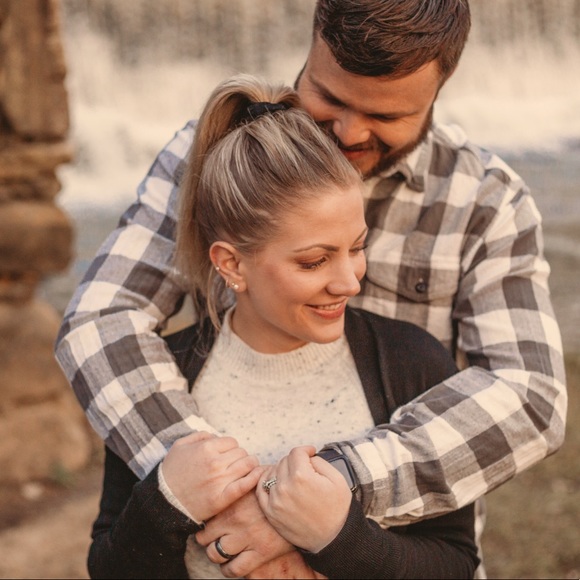 Meet your Posher, Melanie - Picture 1 of 1